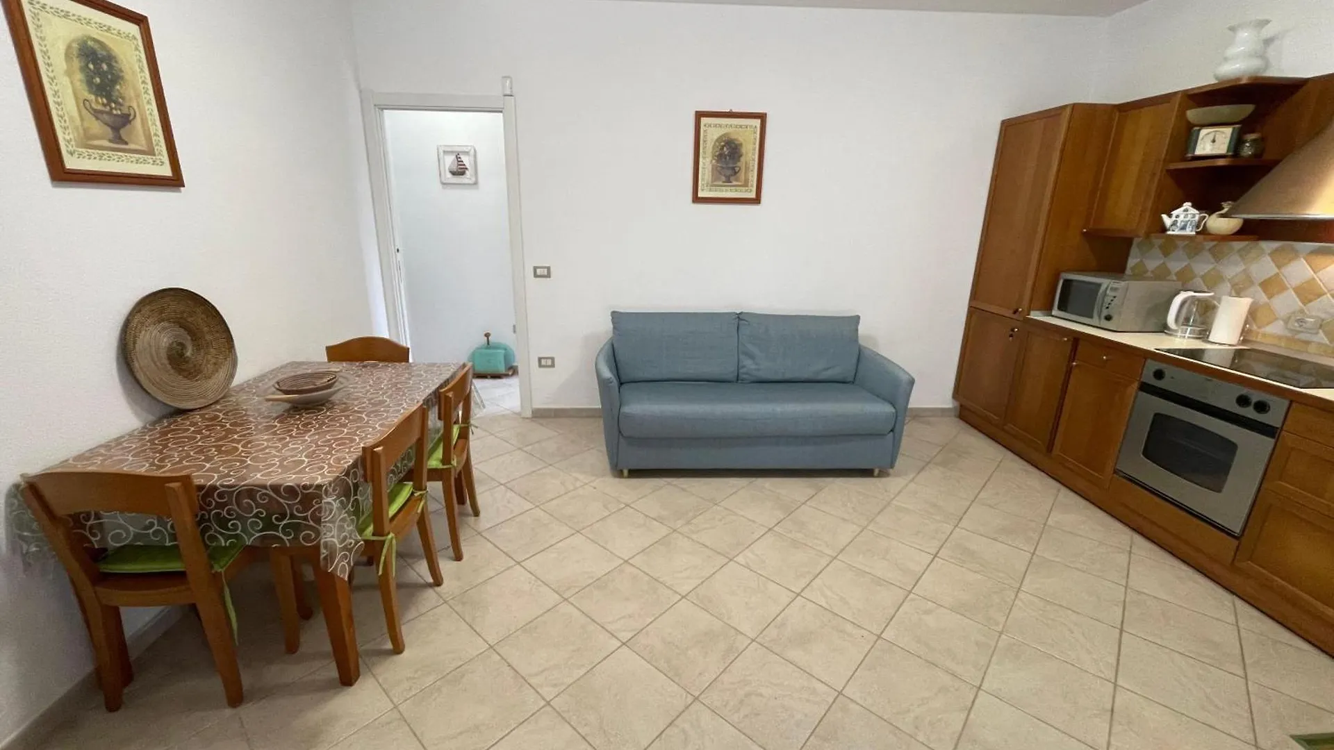 Pineta Beach & Relax House Santa Lucia  Santa Lucia (Sardinia)